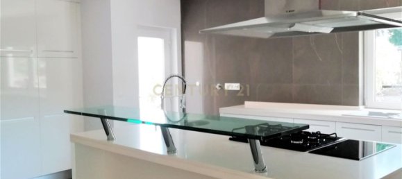 4 bedrooms House in Sintra, Portugal No. 163940 9