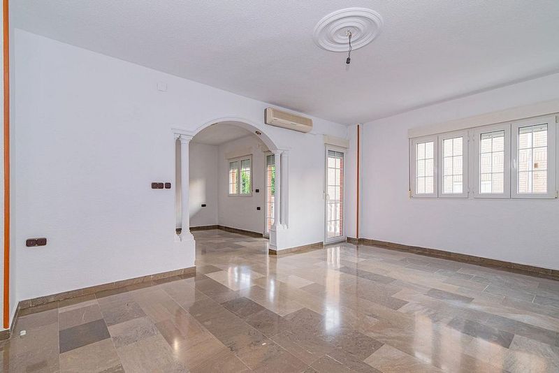 Casa T3 em Las Gabias, Spain N.º 220508