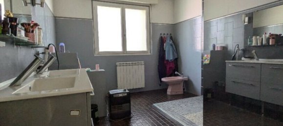 5 Schlafzimmer Haus in Montsurs, France, Nr. 357784 6