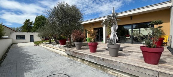 Дом с 4 спальнями в Монлуи-сюр-Луар, Франция № 67776 11