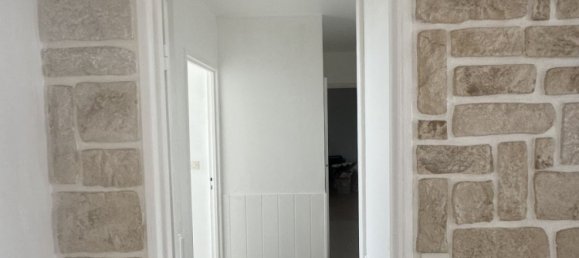 2 bedrooms Apartment in Fleury-les-Aubrais, France No. 159401 4