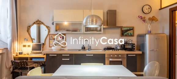 1 Schlafzimmer Wohnung in Verona, Italy, Nr. 288697 8