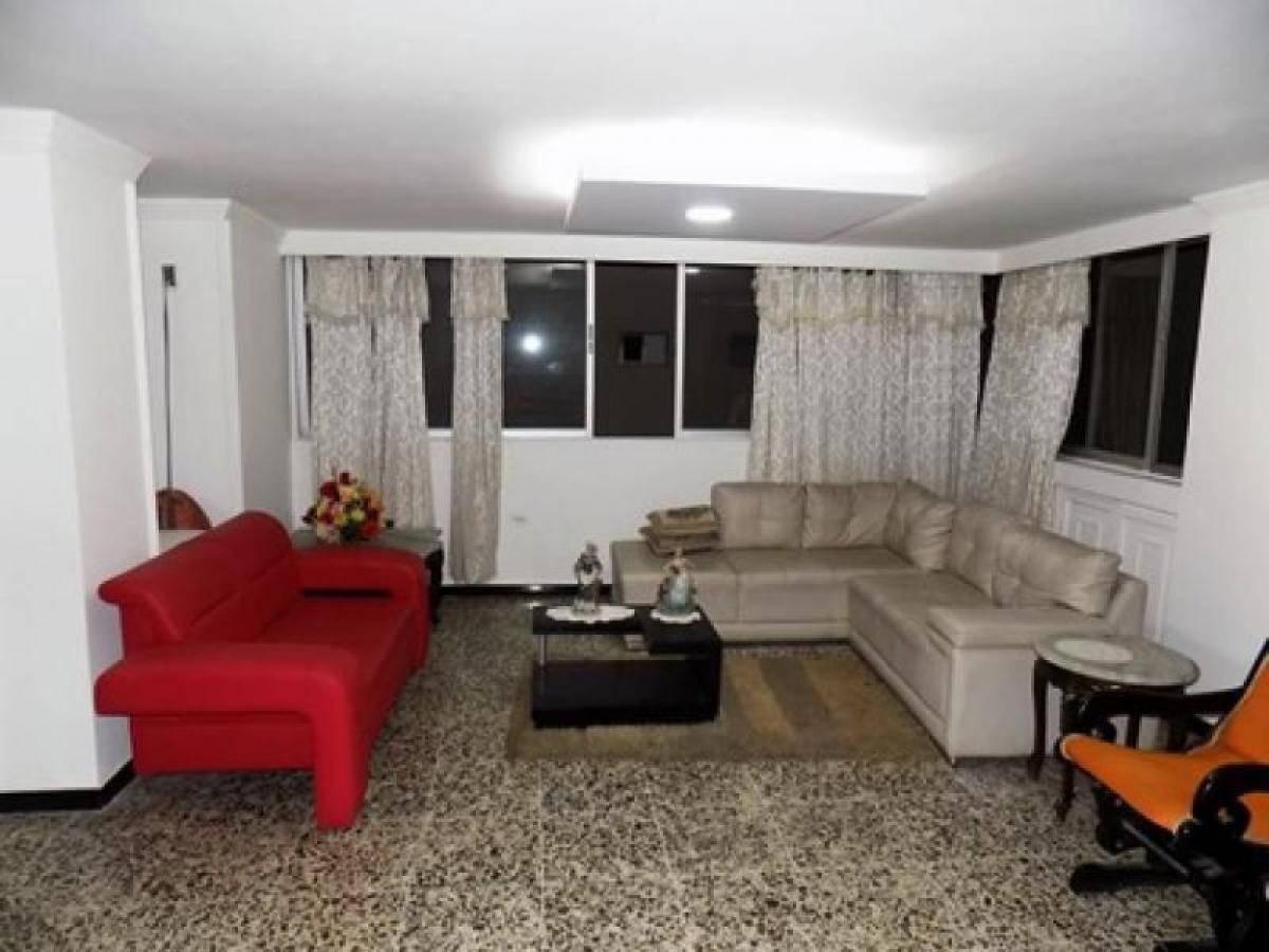 Дом с 5 спальнями в Атлантико, Колумбия № 6704