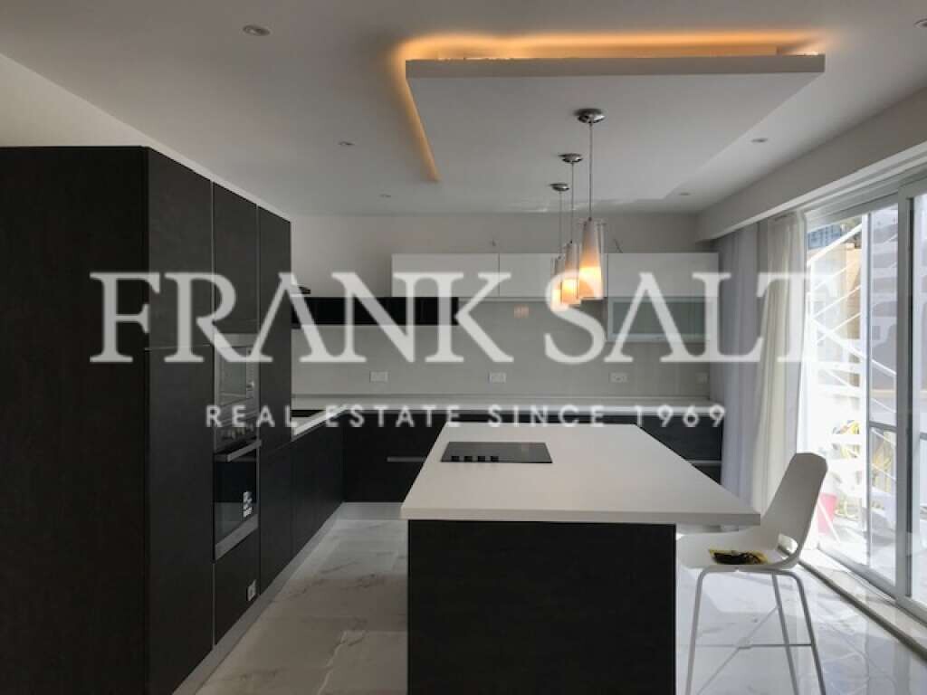 Penthouse T3 em Ghajnsielem, Malta N.º 5739