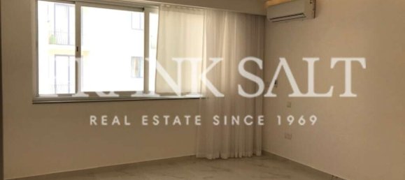 Penthouse T3 em Ghajnsielem, Malta N.º 5739 9