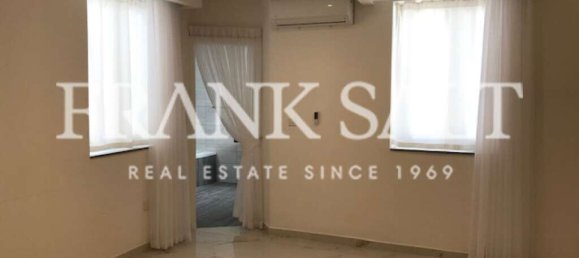 Penthouse T3 em Ghajnsielem, Malta N.º 5739 5