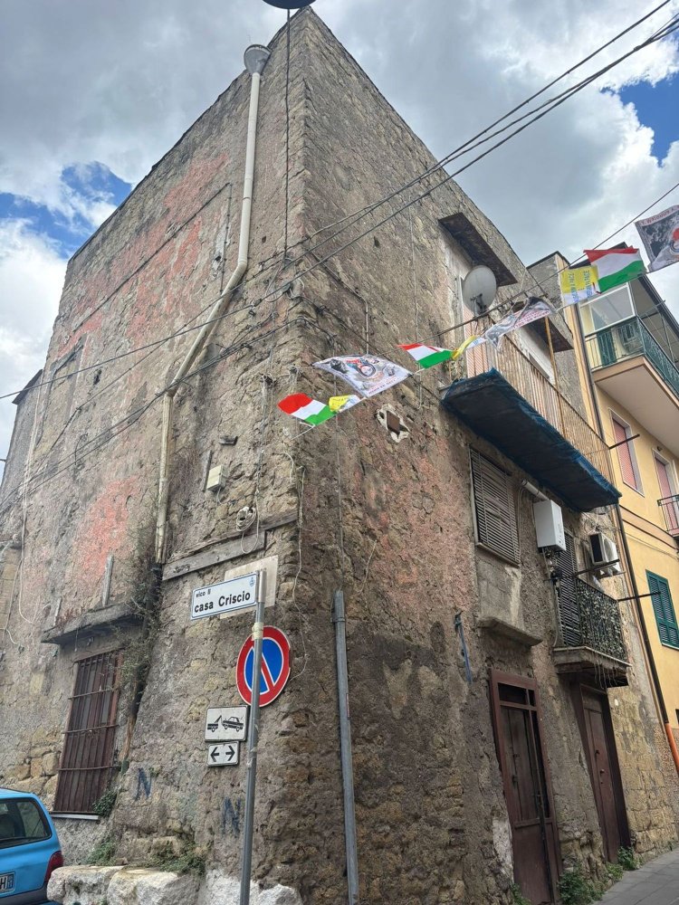 300m² Building in Marano di Napoli, Italy No. 301170
