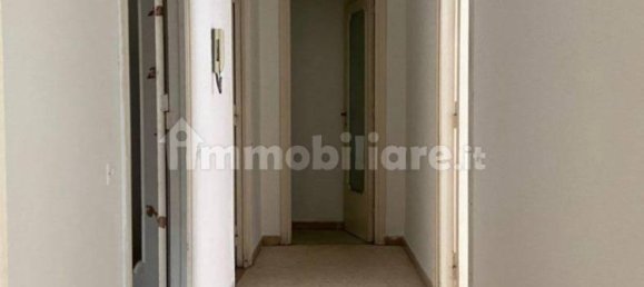 3 Schlafzimmer Wohnung in Rome, Italy, Nr. 370719 6