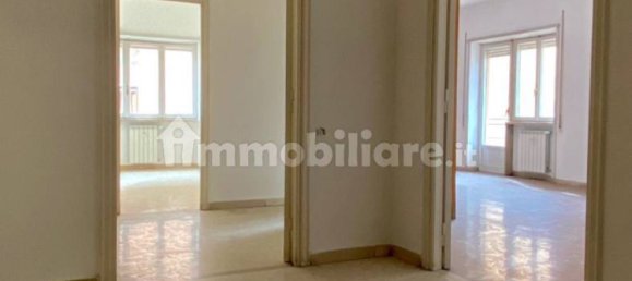 3 Schlafzimmer Wohnung in Rome, Italy, Nr. 370719 4