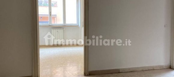 3 Schlafzimmer Wohnung in Rome, Italy, Nr. 370719 5