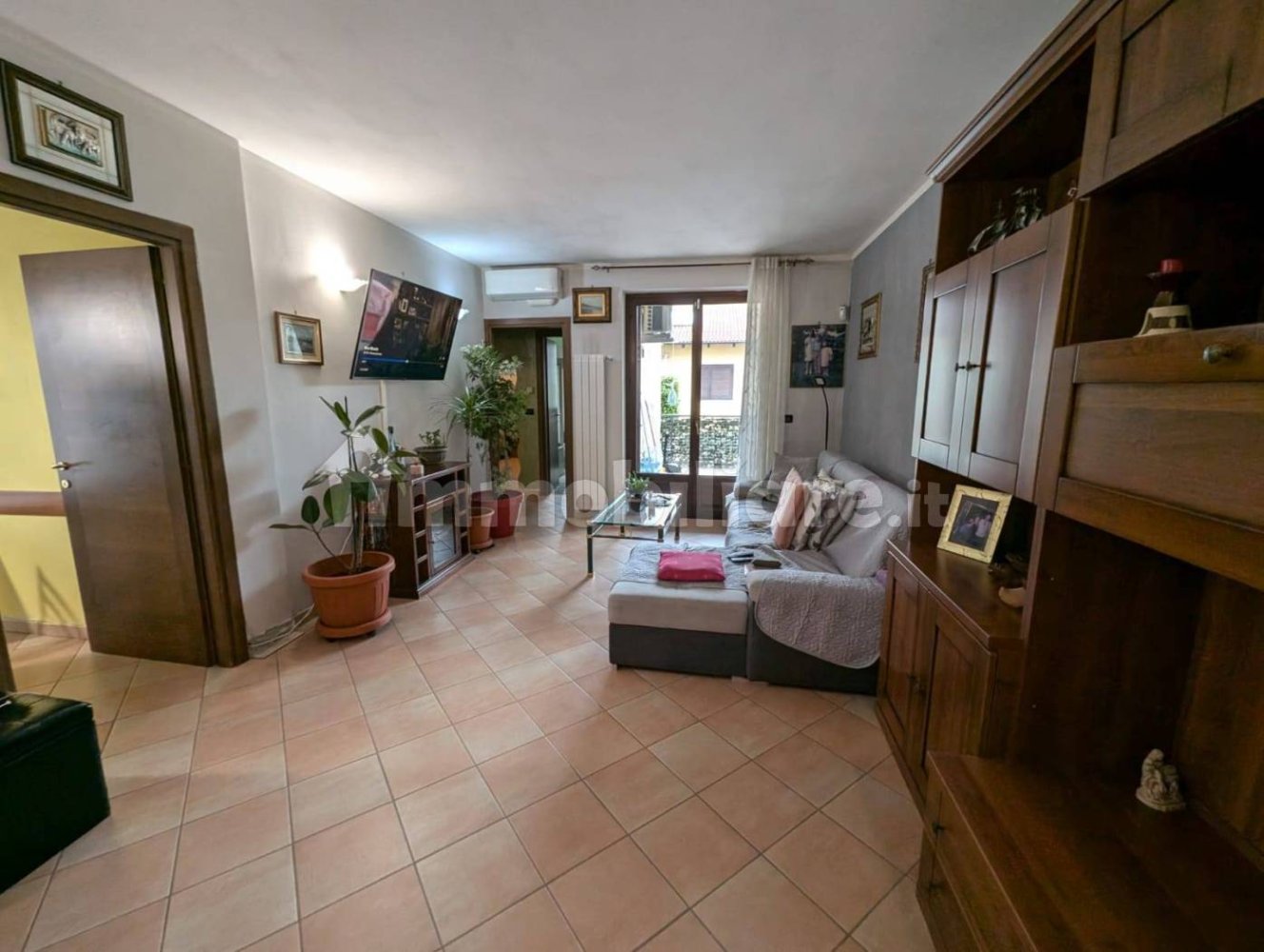 2 bedrooms Apartment in Rivarolo Canavese, Italy No. 101781