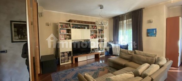 2 bedrooms Apartment in Turin, Italy No. 259793 9