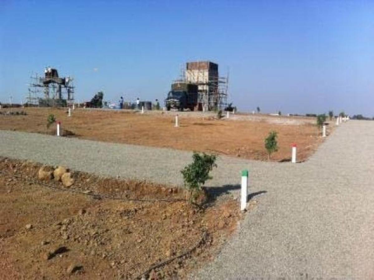  Land in Kolkata, India No. 33196