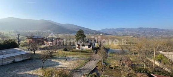 3 Schlafzimmer Villa in Vezzano sul Crostolo, Italy, Nr. 95847 2