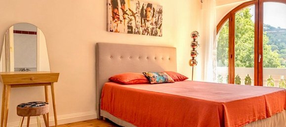 5 bedrooms Townhouse in Cateri, France No. 92648 16