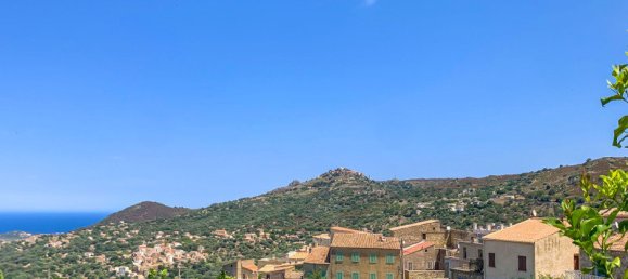 5 bedrooms Townhouse in Cateri, France No. 92648 19