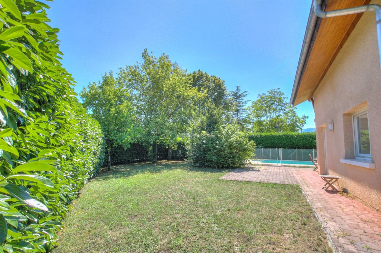 4 bedrooms House in Segny, France No. 302460