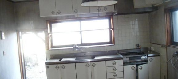 Studio in Gifu, Japan No. 1731 2