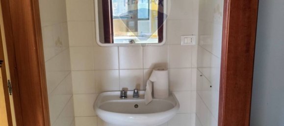 1غرفة عقار تجاري في Caltanissetta, Italy رقم 266461 4