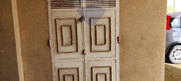 1غرفة عقار تجاري في Caltanissetta, Italy رقم 266461 8