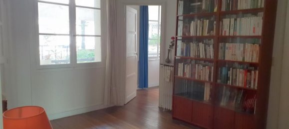 3 bedrooms Apartment in Issy-les-Moulineaux, France No. 173949 4