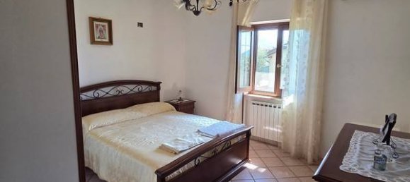 3 Schlafzimmer Villa in Cori, Italy, Nr. 303369 10
