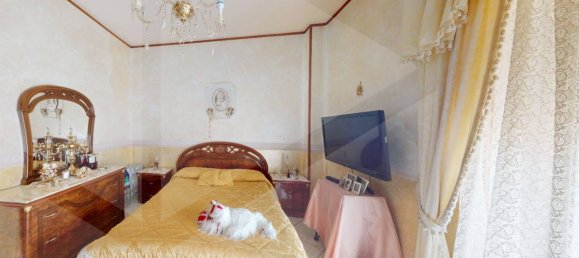 Apartamento de 3 habitaciónes en Arzano, Italy No. 23948 9