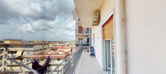 Apartamento de 3 habitaciónes en Arzano, Italy No. 23948 6