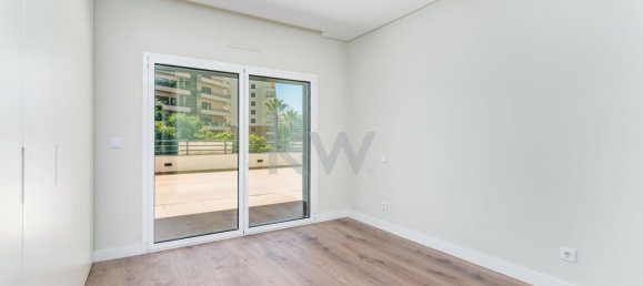 Квартира с 3 спальнями в Одивелаш, Португалия № 64007 23