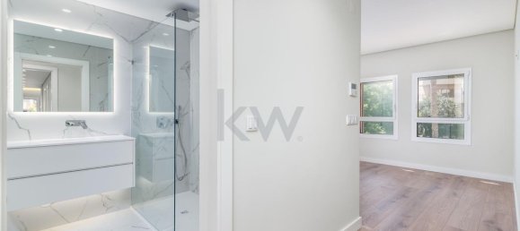 Квартира с 3 спальнями в Одивелаш, Португалия № 64007 18