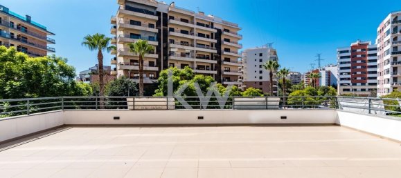 Квартира с 3 спальнями в Одивелаш, Португалия № 64007 13