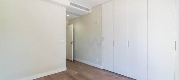 Квартира с 3 спальнями в Одивелаш, Португалия № 64007 24