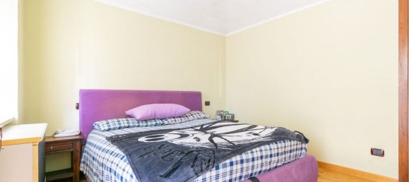 5 bedrooms House in Vigliano Biellese, Italy No. 376472 15