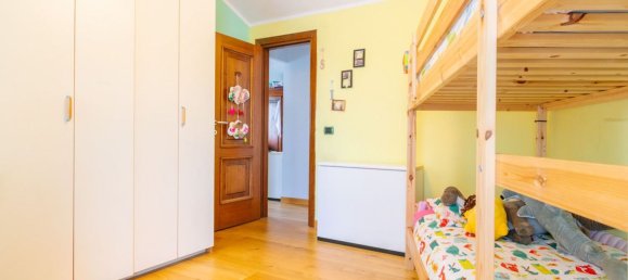 5 bedrooms House in Vigliano Biellese, Italy No. 376472 16