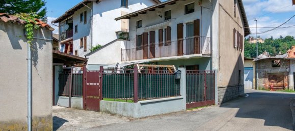 5 bedrooms House in Vigliano Biellese, Italy No. 376472 29