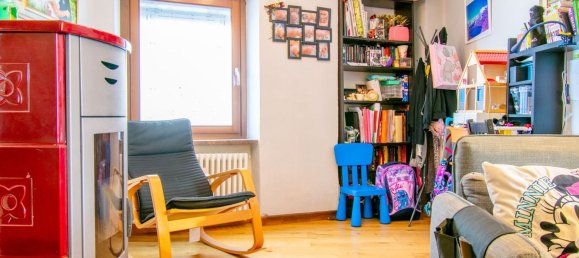 5 bedrooms House in Vigliano Biellese, Italy No. 376472 3