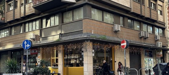 Imóvel comercial em Bari, Italy 145 m² N.º 124600 2