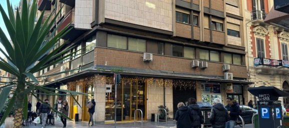 Imóvel comercial em Bari, Italy 145 m² N.º 124600 18