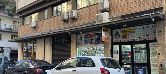 Imóvel comercial em Bari, Italy 145 m² N.º 124600 10