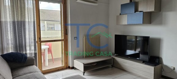 3 rooms Apartment in Piacenza, Italy No. 36279 4