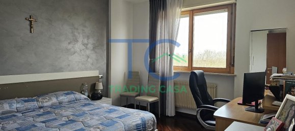 3 rooms Apartment in Piacenza, Italy No. 36279 12