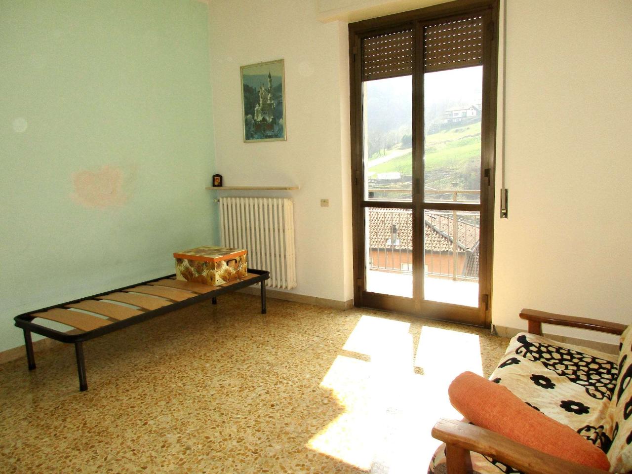 Apartamento de 4 habitaciónes en Berbenno, Italy No. 148329