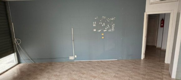 41m² Commercial property in Valencia, Spain No. 166851 4