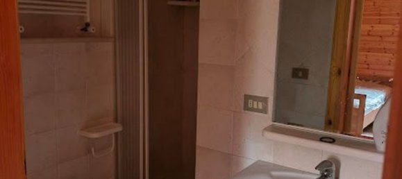 Casa de 4 habitaciónes en Toritto, Italy No. 37410 13