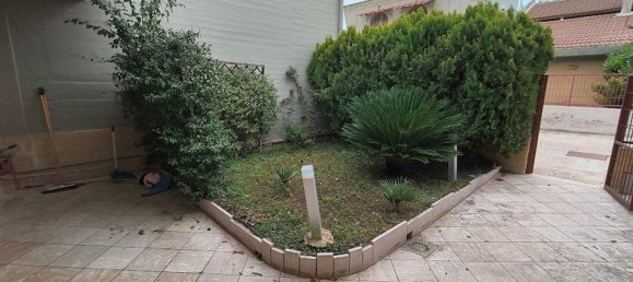 Casa de 4 habitaciónes en Toritto, Italy No. 37410 3