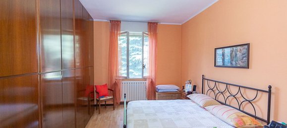 3-salle Appartement à Sant'Angelo Lodigiano, Italy No. 314737 8