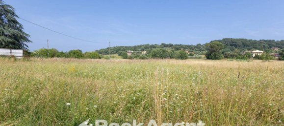20170m² Land in Porcari, Italy No. 325638 9