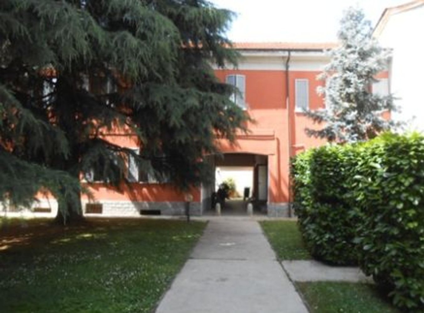 Квартира с 2 комнатами в Бареджо, Италия № 218935