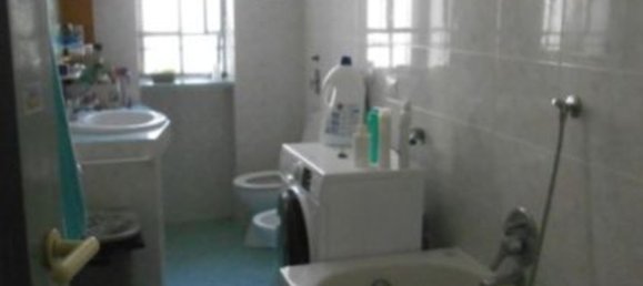 Квартира с 2 комнатами в Бареджо, Италия № 218935 15