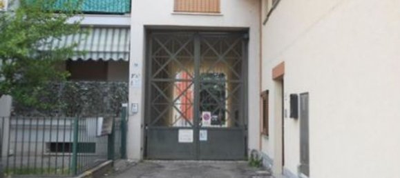 Квартира с 2 комнатами в Бареджо, Италия № 218935 8